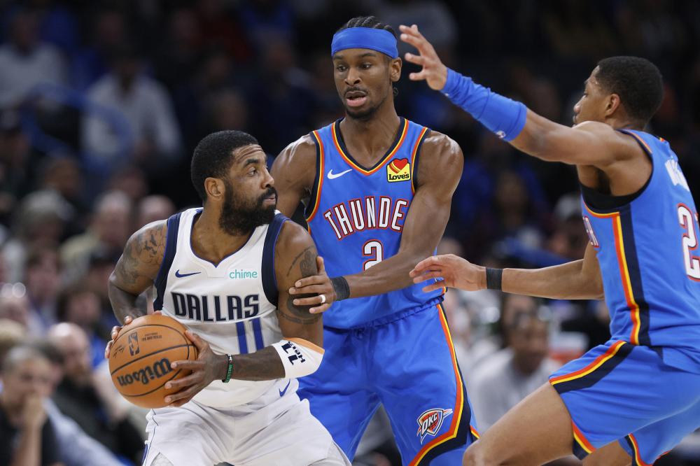 被主裁判直 被主裁判直